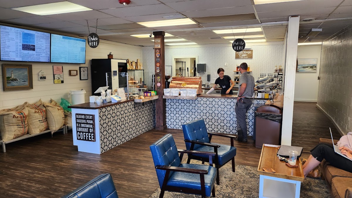 Lighthouse Coffee Roasters & Cafe Photos 2